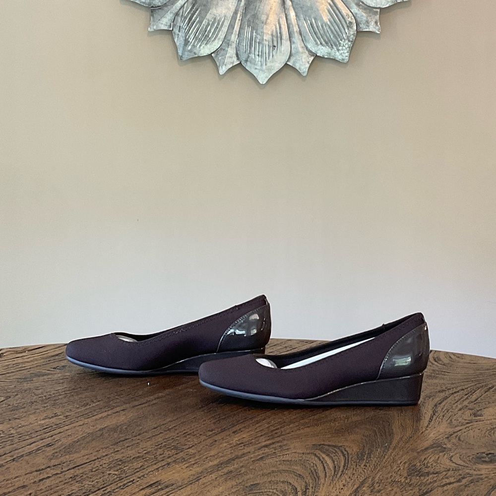 Easy Spirit Black Wedge Shoes